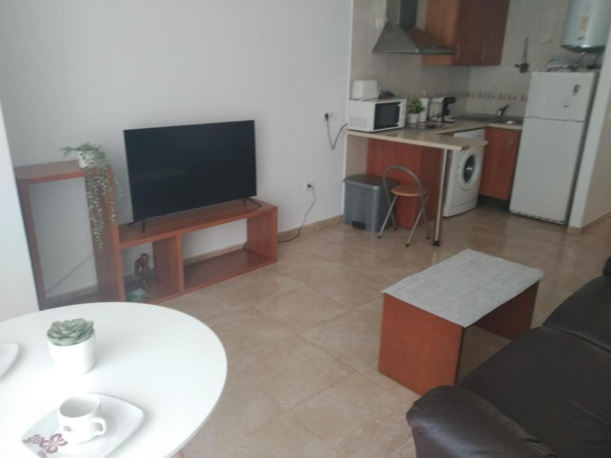 Rent4 Spiteri Apartment